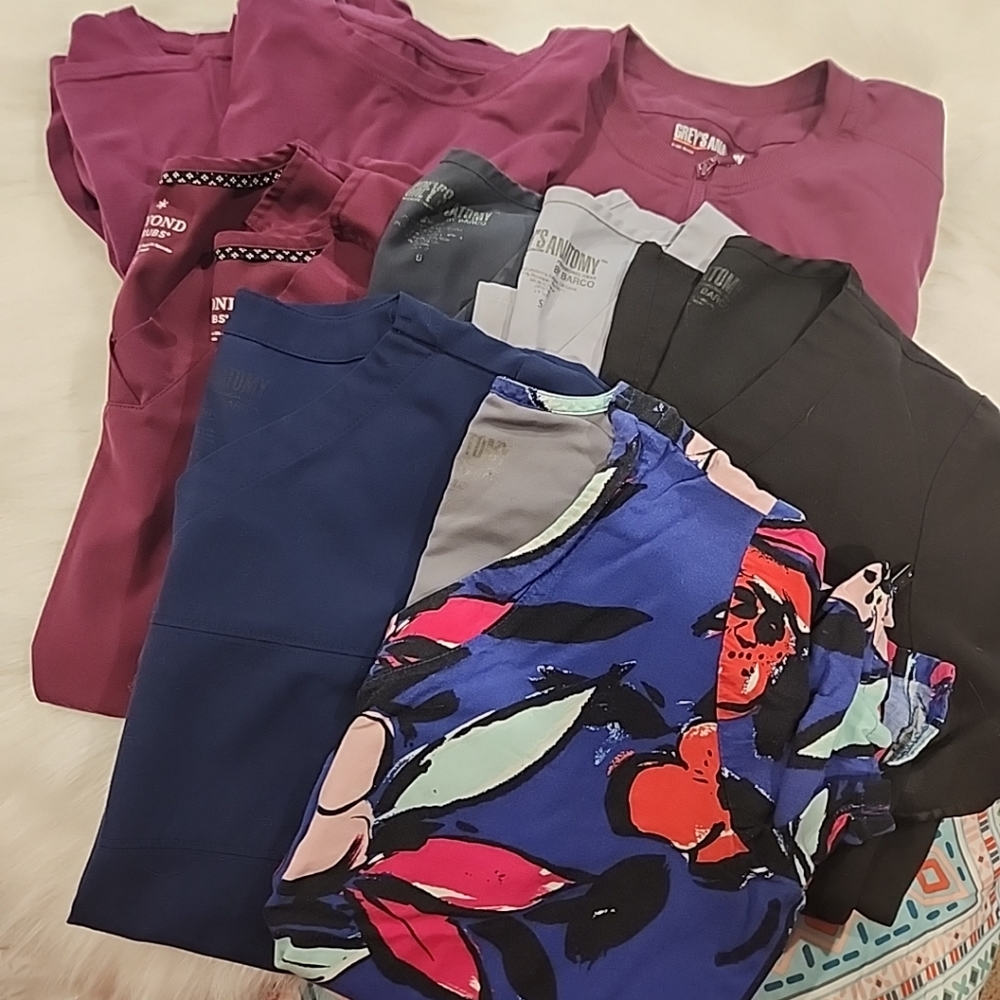 Lot of 10 Grey's Anatomy Scrubs